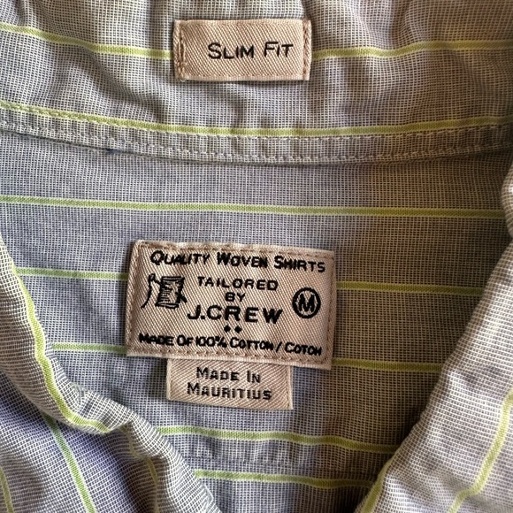 J crew men’s button down - Picture 3 of 3